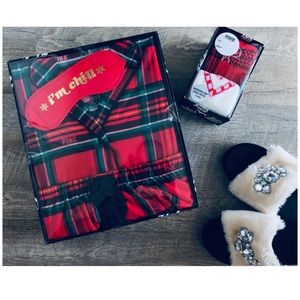 Victoria’s Secret PINK flannel Pjs and crew socks